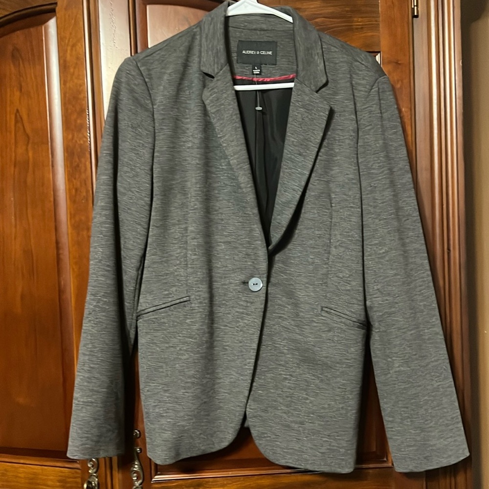 NWT AUDREY & CELINE gray blazer Size L